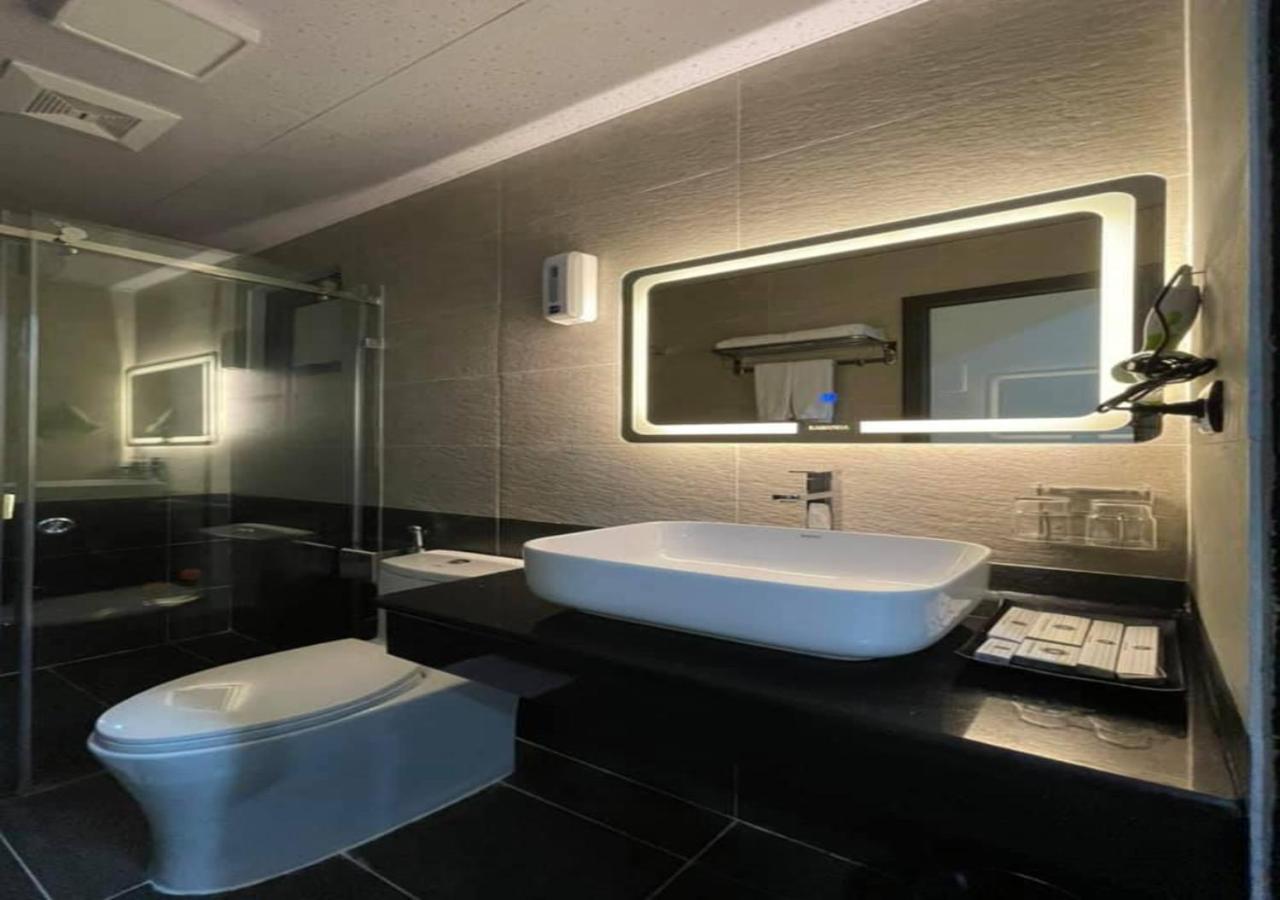 My House Hotel Hanoi Buitenkant foto